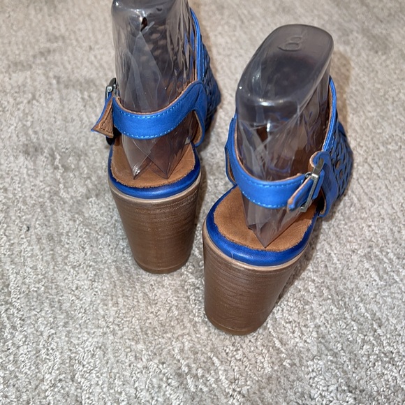 Bueno Heels NWOT - Picture 4 of 7